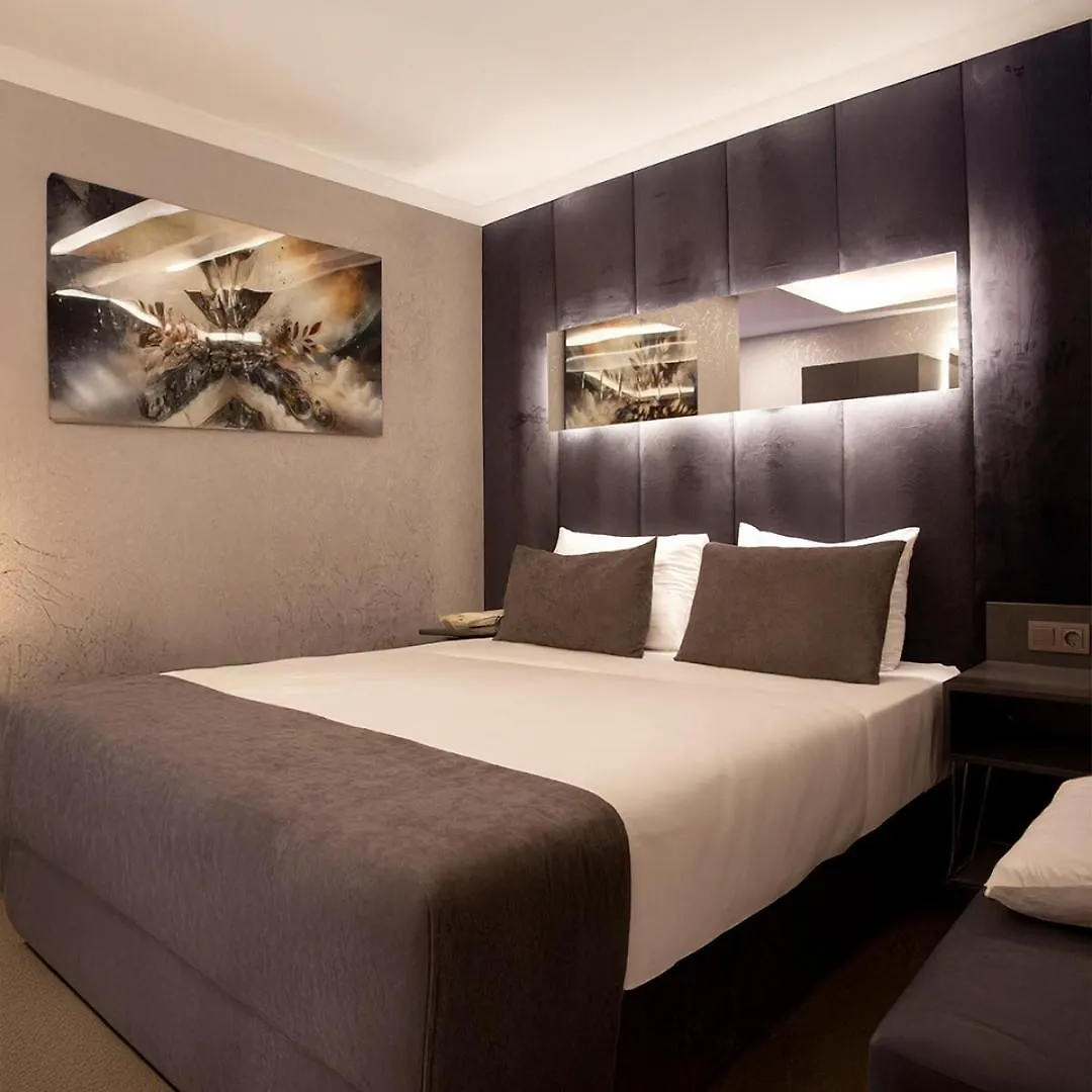216 Silver Suite Istanbul